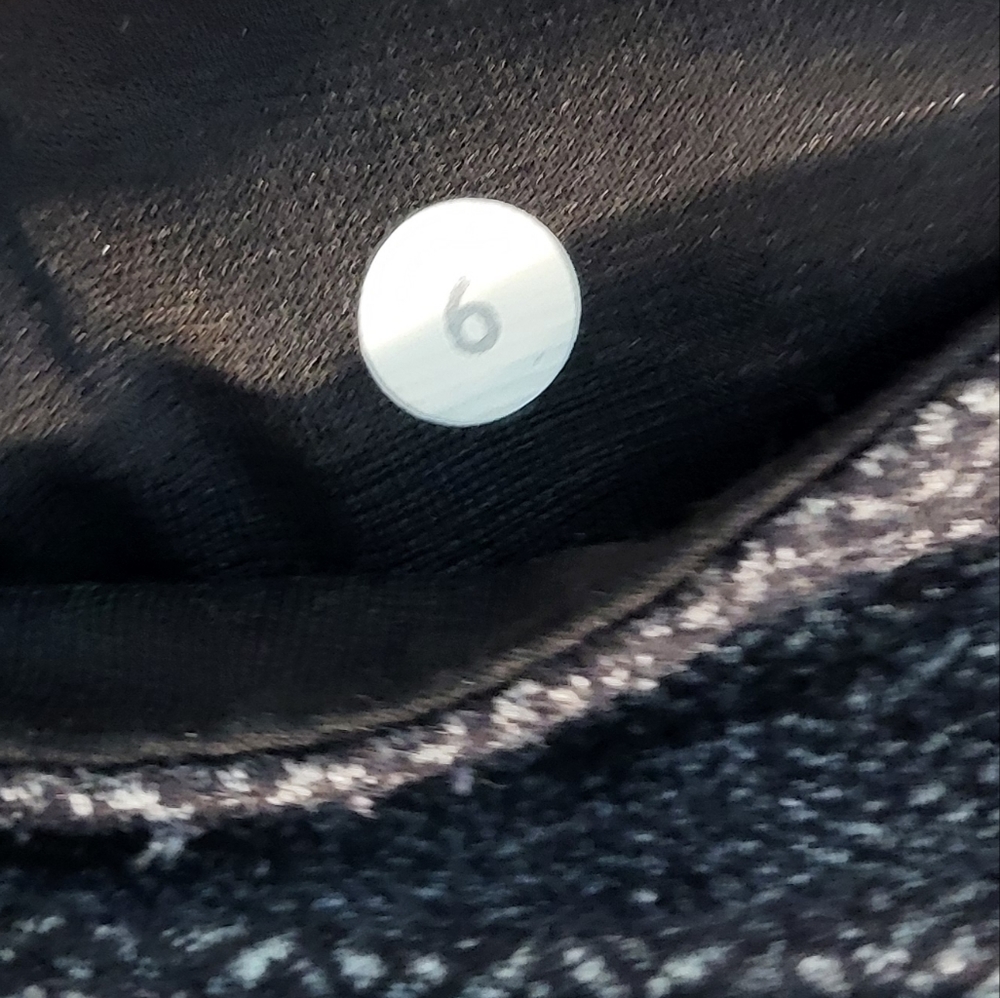 Lululemon Wunder Under Mid Rise Leggings - Picture 2 of 3